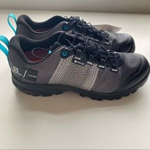 SALOMON New women’s 9 Gore-tex matryx black ortho